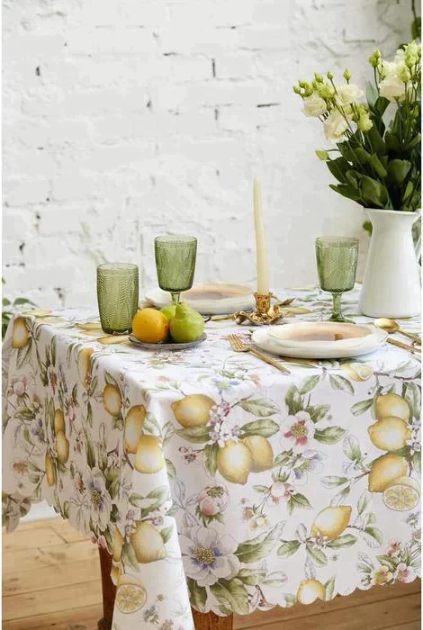 Скатерть Доляна Lemon paradise 145х220 см, 100% п/э